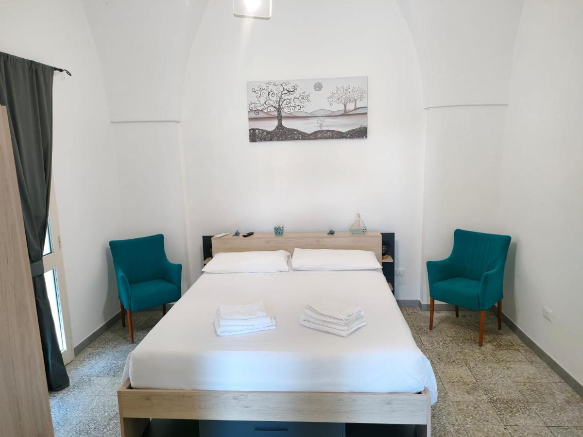 Casa Di Nonna Uccia Villa Casamassella Екстериор снимка